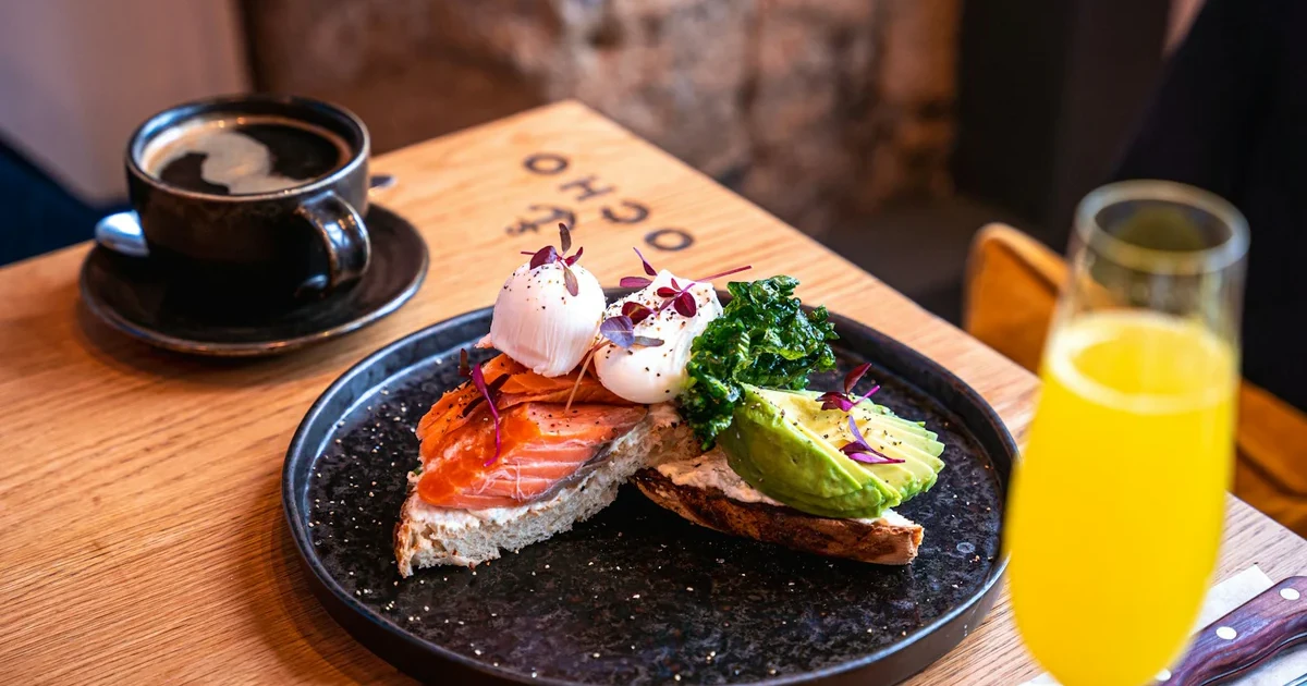 Brunch with coffee and orange juice at Ocho on Speirs Wharf.